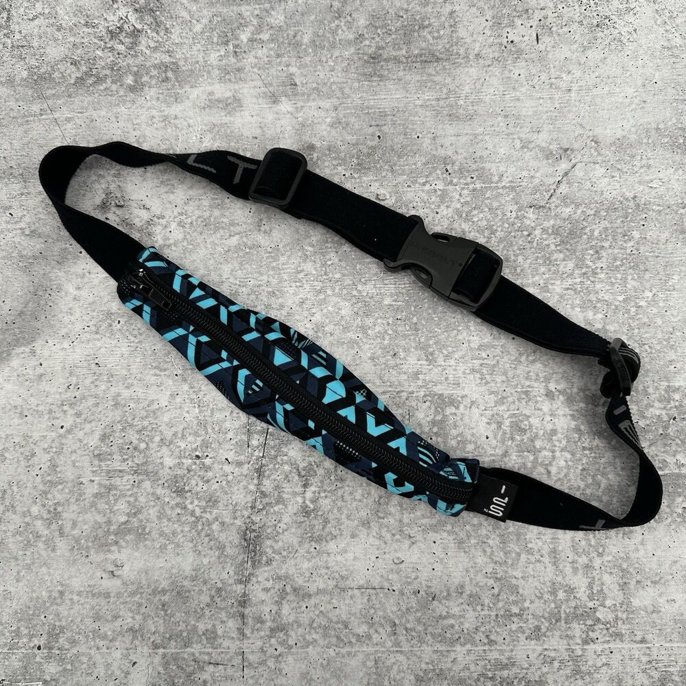 SPIbelt Small Personal Item Running Belt blue and black geometric pattern Crayon - Picture 2 of 7